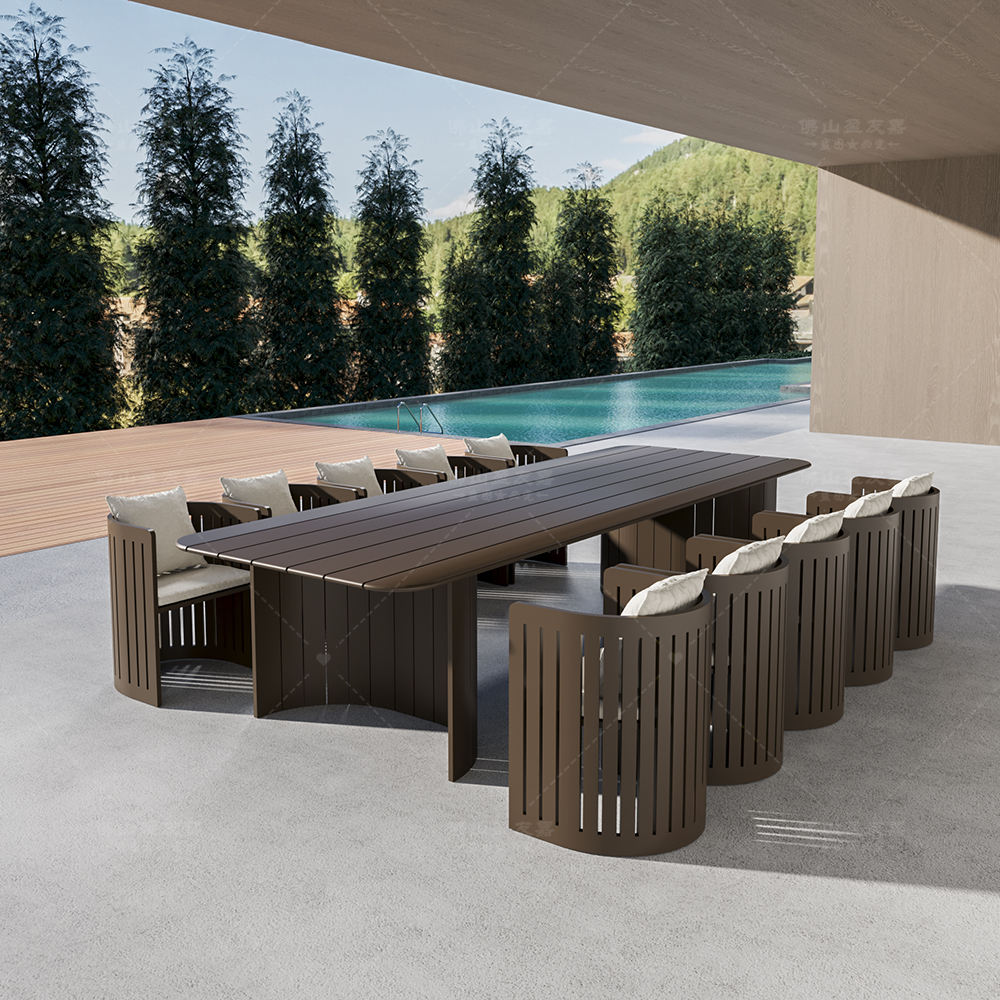 Outdoor Dining Set
